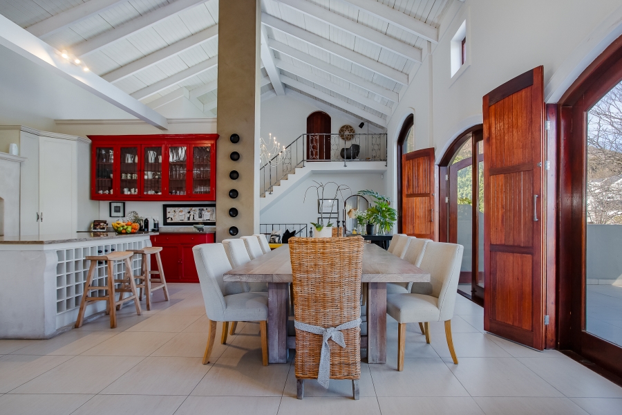 4 Bedroom Property for Sale in Franschhoek Western Cape
